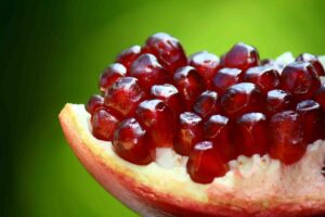 pomegranate uses in tamil